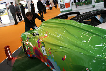 r-design car wrapping